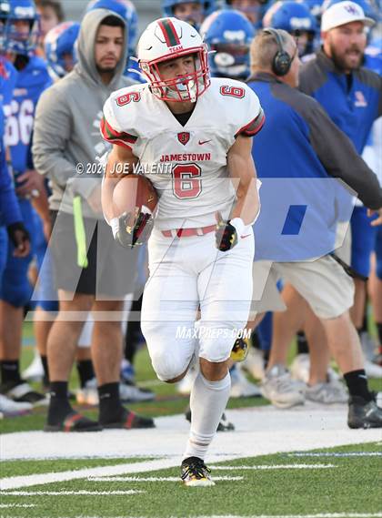 Thumbnail 3 in Jamestown vs. Williamsville South photogallery.