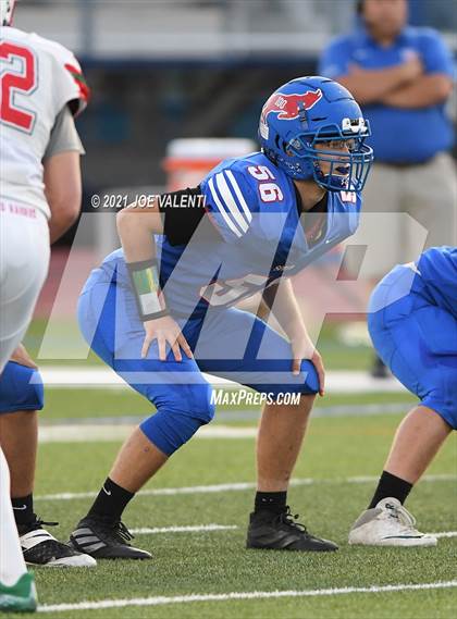 Thumbnail 3 in Jamestown vs. Williamsville South photogallery.