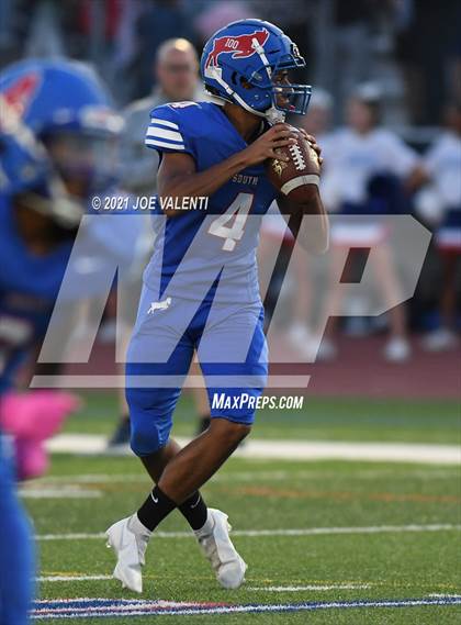 Thumbnail 2 in Jamestown vs. Williamsville South photogallery.