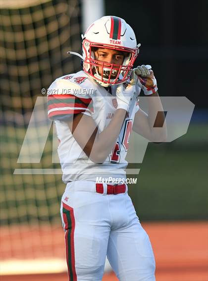 Thumbnail 2 in Jamestown vs. Williamsville South photogallery.