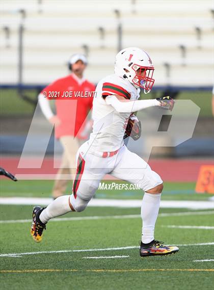 Thumbnail 1 in Jamestown vs. Williamsville South photogallery.