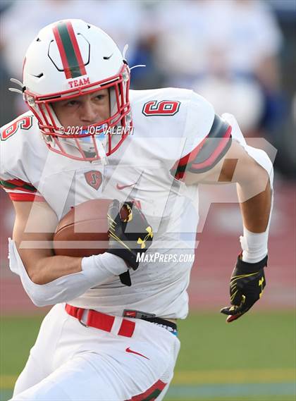 Thumbnail 2 in Jamestown vs. Williamsville South photogallery.