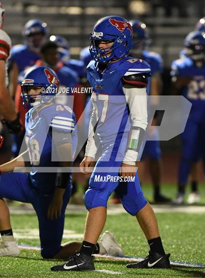 Thumbnail 2 in Jamestown vs. Williamsville South photogallery.