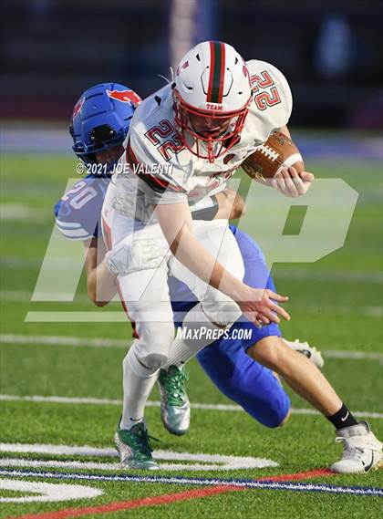 Thumbnail 2 in Jamestown vs. Williamsville South photogallery.