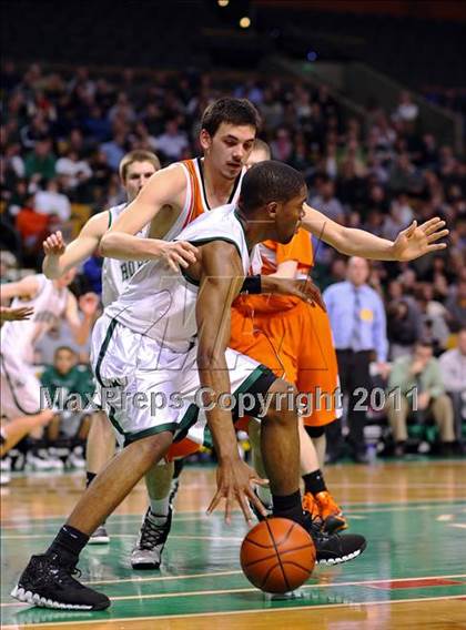 Thumbnail 2 in Newton North vs Mansfield (MIAA Division 1 South Final) photogallery.