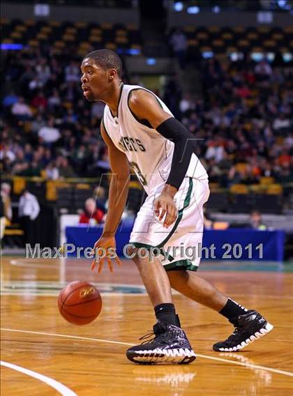 Thumbnail 3 in Newton North vs Mansfield (MIAA Division 1 South Final) photogallery.
