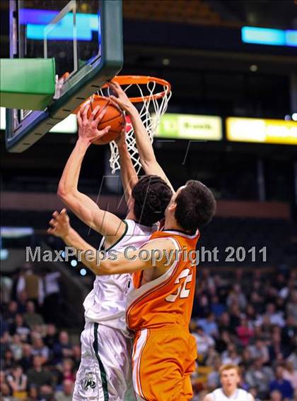 Thumbnail 1 in Newton North vs Mansfield (MIAA Division 1 South Final) photogallery.