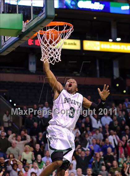 Thumbnail 2 in Newton North vs Mansfield (MIAA Division 1 South Final) photogallery.