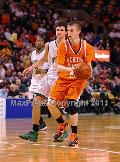Thumbnail 3 in Newton North vs Mansfield (MIAA Division 1 South Final) photogallery.