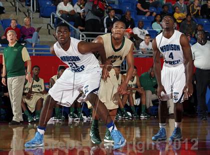Thumbnail 1 in DeSoto vs. Madison Prep (Thanksgiving Hoopfest) photogallery.