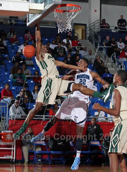 Thumbnail 3 in DeSoto vs. Madison Prep (Thanksgiving Hoopfest) photogallery.