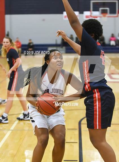 Thumbnail 1 in Oakland vs Bob Jones (Huntsville Hospital SportsCenter / TOC Ladies Classic) photogallery.