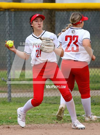 Thumbnail 1 in Chowchilla vs McLane (Buchanan Tournament)  photogallery.