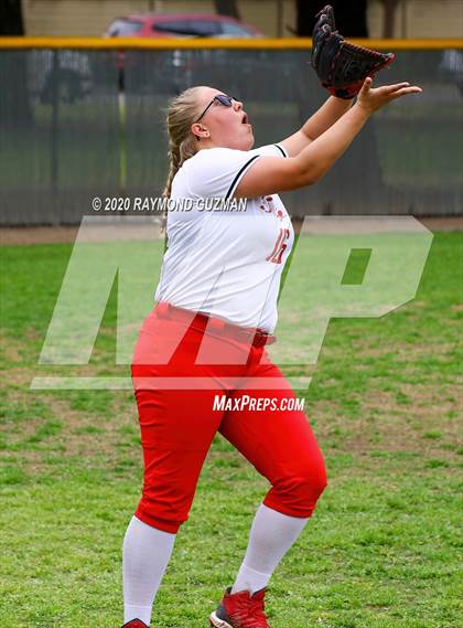 Thumbnail 3 in Chowchilla vs McLane (Buchanan Tournament)  photogallery.