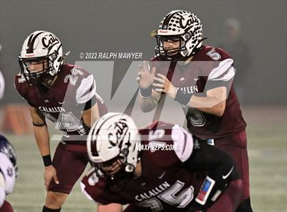 Thumbnail 3 in Boerne @ Calallen (UIL 4A, Div 1, Region 4, Quarter-Final) photogallery.