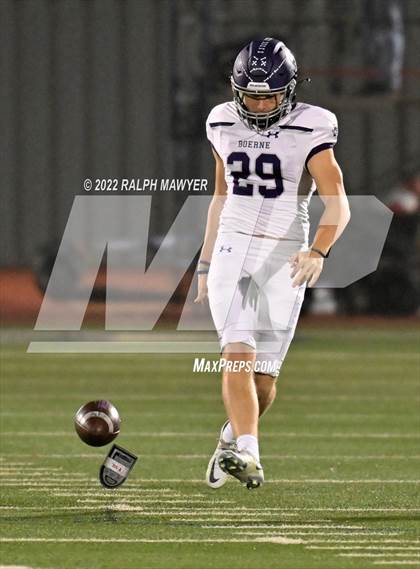 Thumbnail 2 in Boerne @ Calallen (UIL 4A, Div 1, Region 4, Quarter-Final) photogallery.