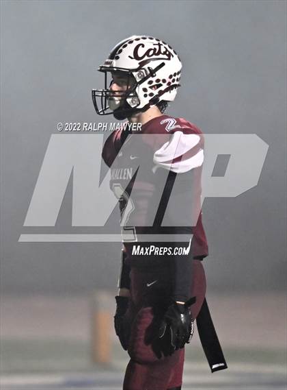 Thumbnail 3 in Boerne @ Calallen (UIL 4A, Div 1, Region 4, Quarter-Final) photogallery.