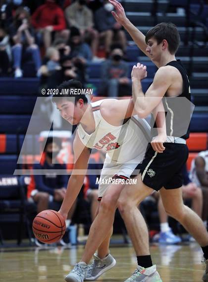Thumbnail 3 in Rouse @ Glenn photogallery.