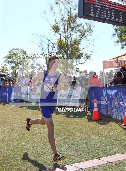 Thumbnail 1 in State Cross Country ( AIA Div1-4 Finals) photogallery.