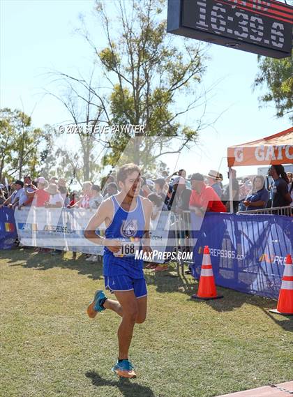 Thumbnail 3 in State Cross Country ( AIA Div1-4 Finals) photogallery.