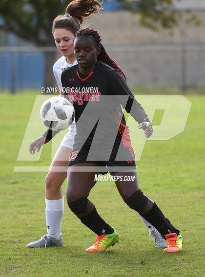 Thumbnail 1 in Wagner vs Lee (SAISD Tournament) photogallery.