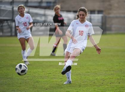 Thumbnail 3 in Wagner vs Lee (SAISD Tournament) photogallery.