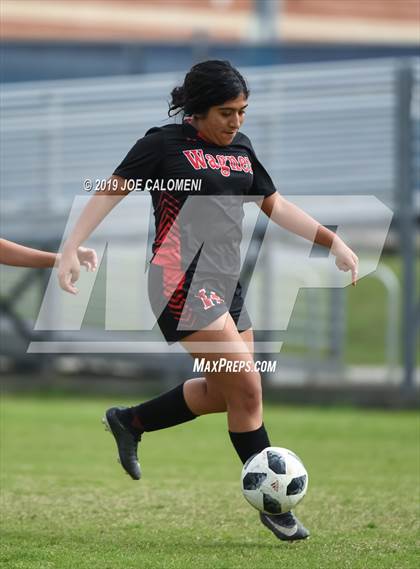 Thumbnail 2 in Wagner vs Lee (SAISD Tournament) photogallery.