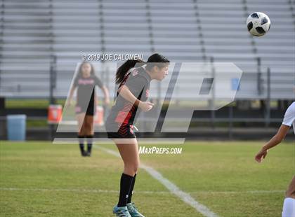 Thumbnail 1 in Wagner vs Lee (SAISD Tournament) photogallery.