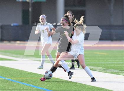 Thumbnail 2 in Cleveland vs. Jesuit (OSAA 6A Quarterfinal) photogallery.