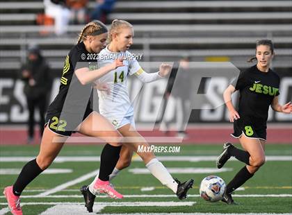 Thumbnail 3 in Cleveland vs. Jesuit (OSAA 6A Quarterfinal) photogallery.