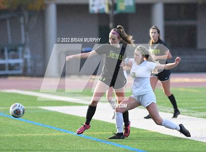 Thumbnail 1 in Cleveland vs. Jesuit (OSAA 6A Quarterfinal) photogallery.