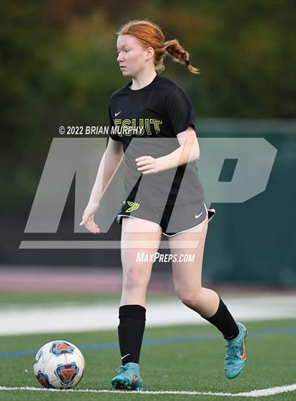 Thumbnail 3 in Cleveland vs. Jesuit (OSAA 6A Quarterfinal) photogallery.