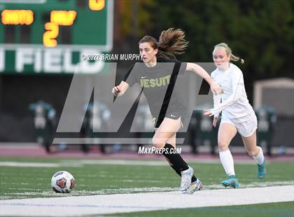 Thumbnail 3 in Cleveland vs. Jesuit (OSAA 6A Quarterfinal) photogallery.