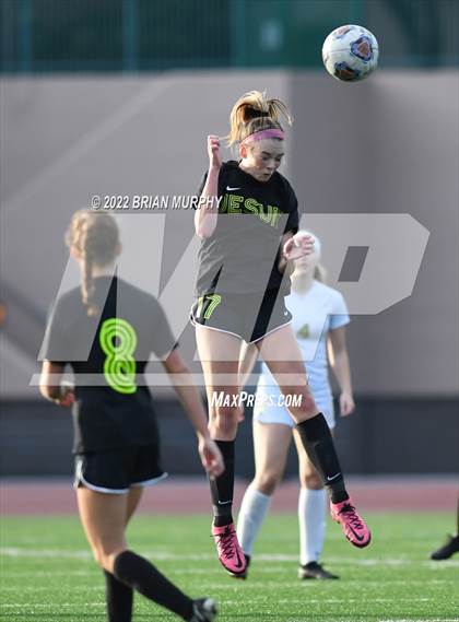 Thumbnail 2 in Cleveland vs. Jesuit (OSAA 6A Quarterfinal) photogallery.