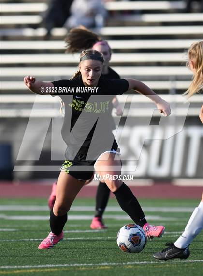 Thumbnail 1 in Cleveland vs. Jesuit (OSAA 6A Quarterfinal) photogallery.
