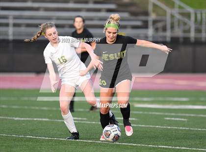 Thumbnail 3 in Cleveland vs. Jesuit (OSAA 6A Quarterfinal) photogallery.