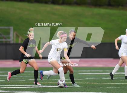 Thumbnail 1 in Cleveland vs. Jesuit (OSAA 6A Quarterfinal) photogallery.