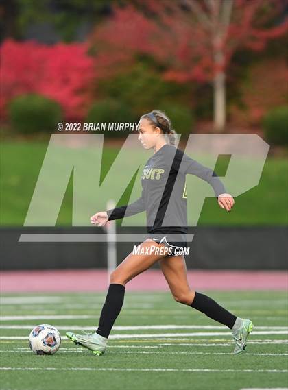 Thumbnail 1 in Cleveland vs. Jesuit (OSAA 6A Quarterfinal) photogallery.
