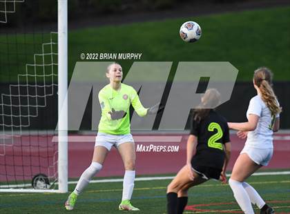 Thumbnail 1 in Cleveland vs. Jesuit (OSAA 6A Quarterfinal) photogallery.