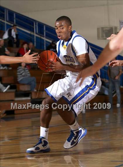 Thumbnail 3 in La Habra @ El Toro (OC North-South Challenge) photogallery.