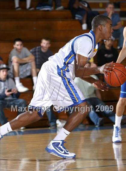 Thumbnail 2 in La Habra @ El Toro (OC North-South Challenge) photogallery.