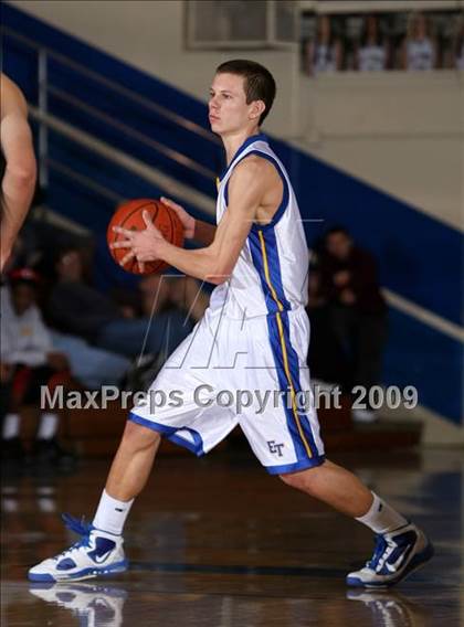 Thumbnail 2 in La Habra @ El Toro (OC North-South Challenge) photogallery.