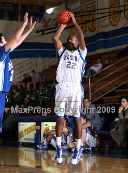 Thumbnail 2 in La Habra @ El Toro (OC North-South Challenge) photogallery.
