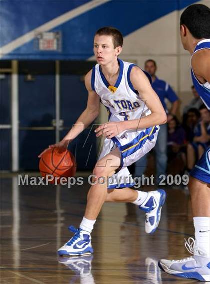Thumbnail 2 in La Habra @ El Toro (OC North-South Challenge) photogallery.