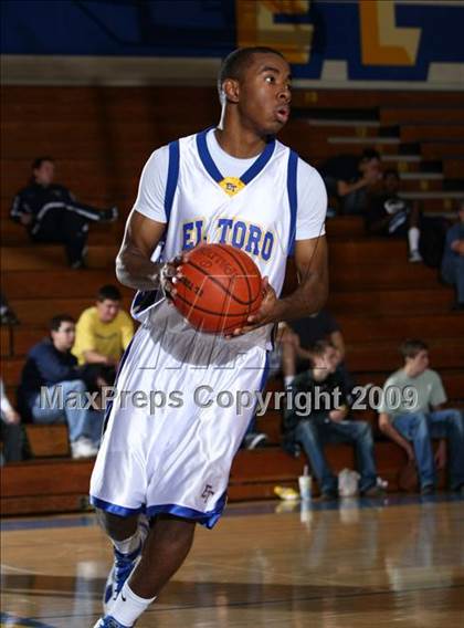 Thumbnail 2 in La Habra @ El Toro (OC North-South Challenge) photogallery.