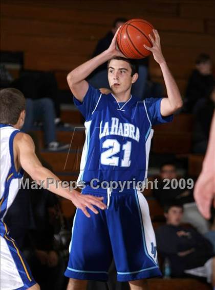 Thumbnail 2 in La Habra @ El Toro (OC North-South Challenge) photogallery.