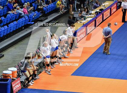 Thumbnail 3 in Paris vs Conway Christian  (AHSAA 3A State Final) photogallery.