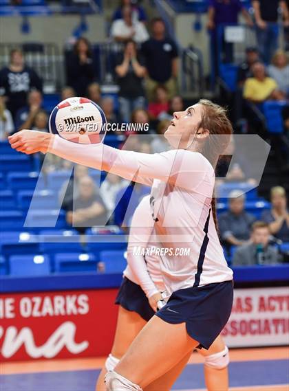 Thumbnail 3 in Paris vs Conway Christian  (AHSAA 3A State Final) photogallery.