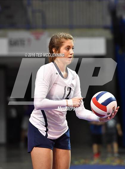 Thumbnail 1 in Paris vs Conway Christian  (AHSAA 3A State Final) photogallery.