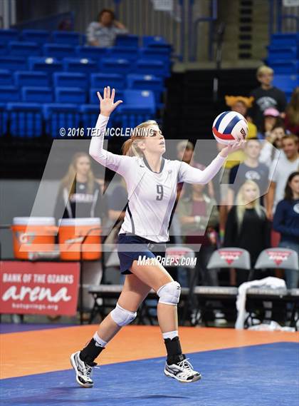 Thumbnail 3 in Paris vs Conway Christian  (AHSAA 3A State Final) photogallery.